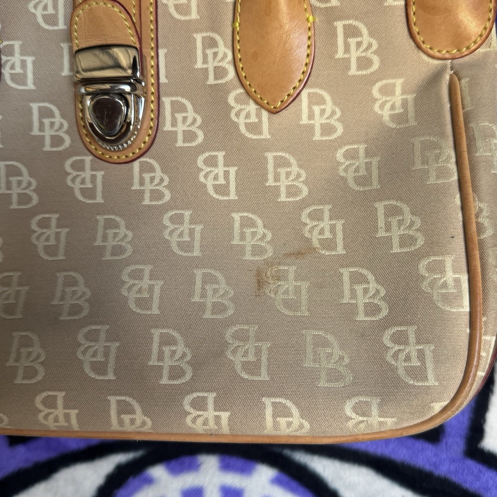 DOONEY & BOURKE Signature Handle Tote Shoulder Hand Bag Canvas Leather Tan Camel - Picture 2 of 5